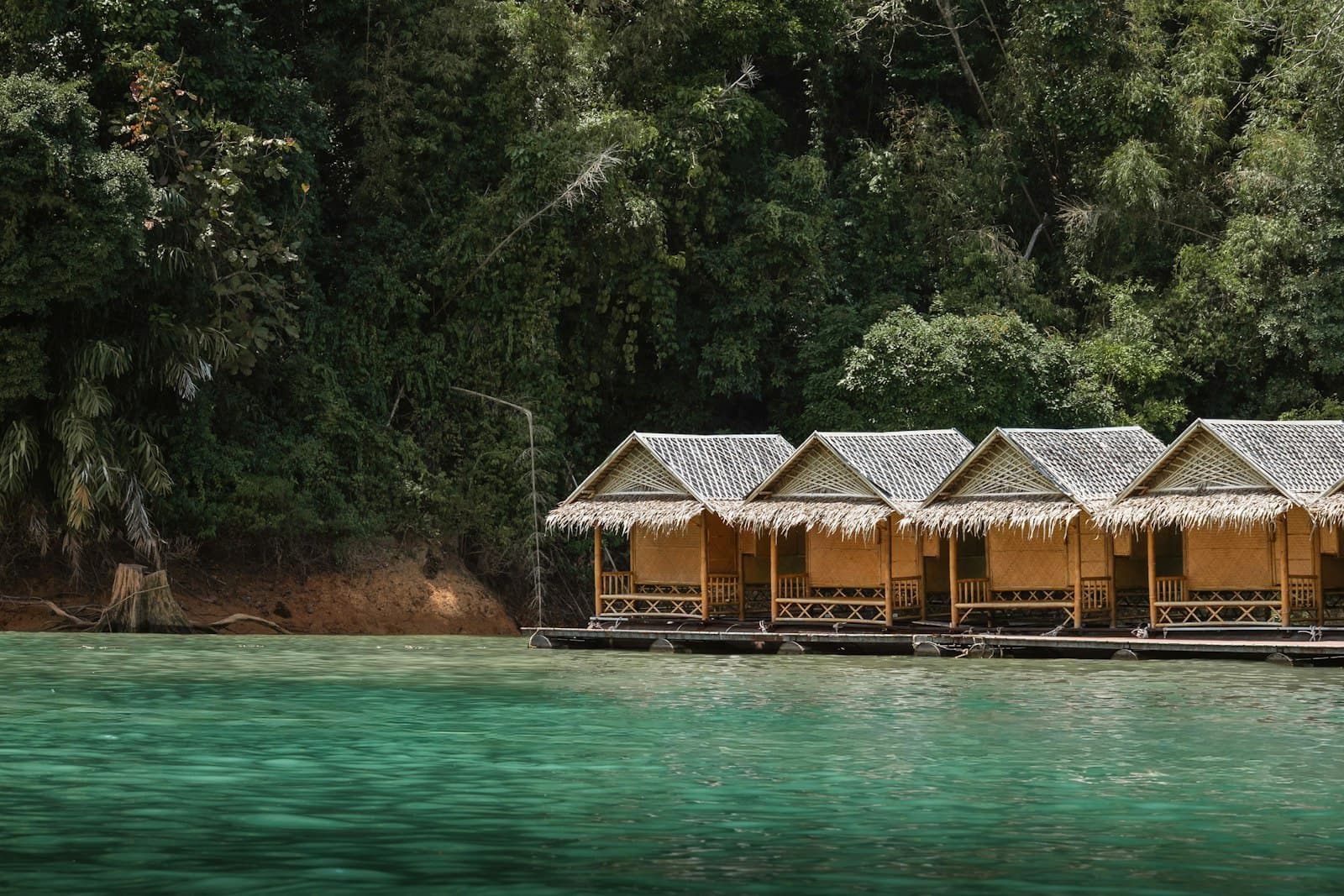 Lodge hut